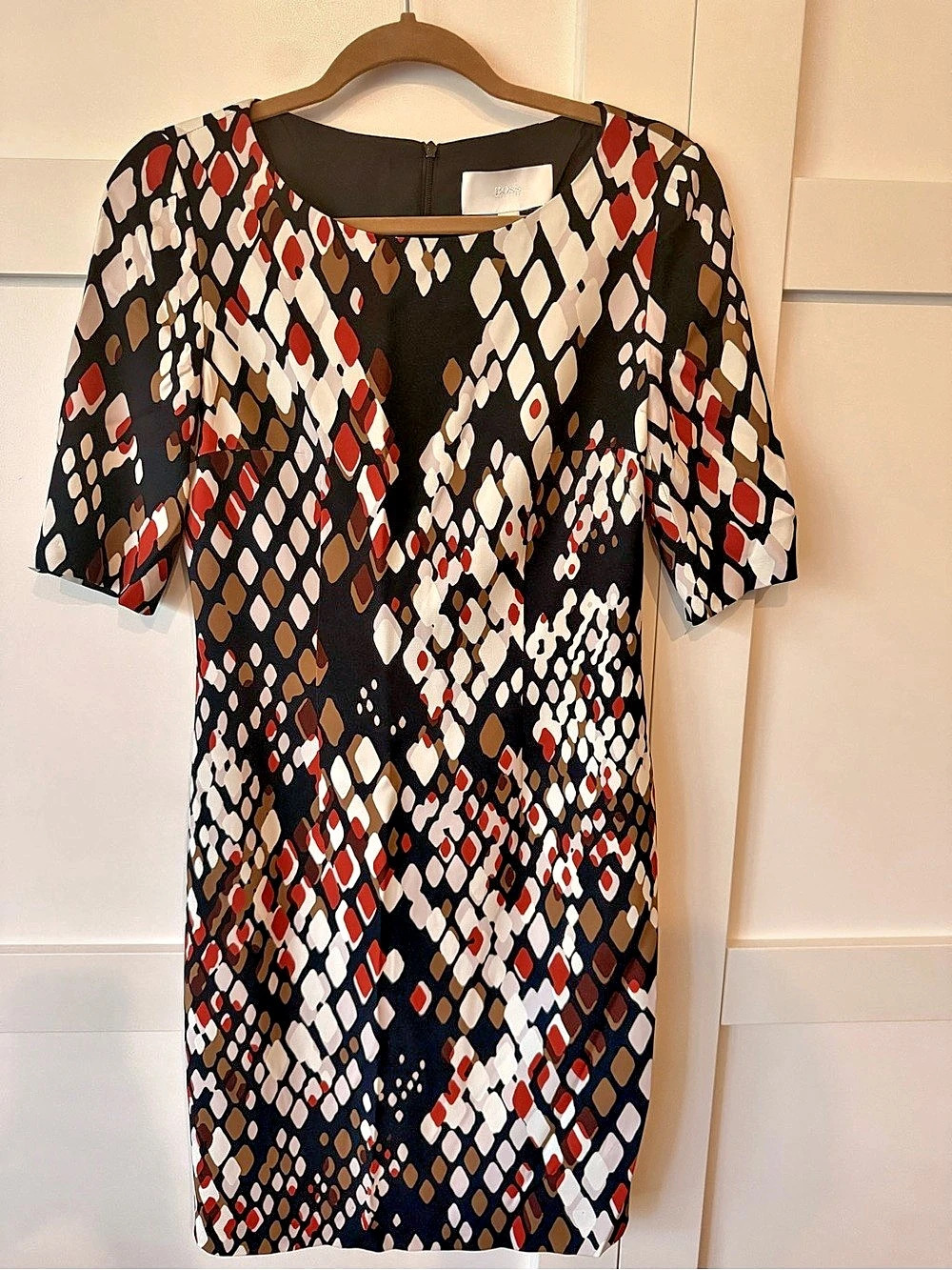 BOSS Geometric Sheath Dress in Black & Red Size 8 Like New